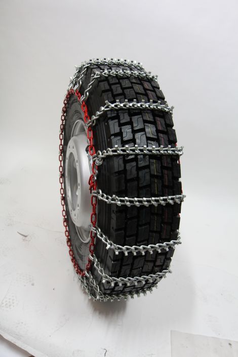Cadenas de nieve TRYGG Easy Trac de diseño ajustado, 7/8 mm, alto rendimiento y clavos cuadrados.